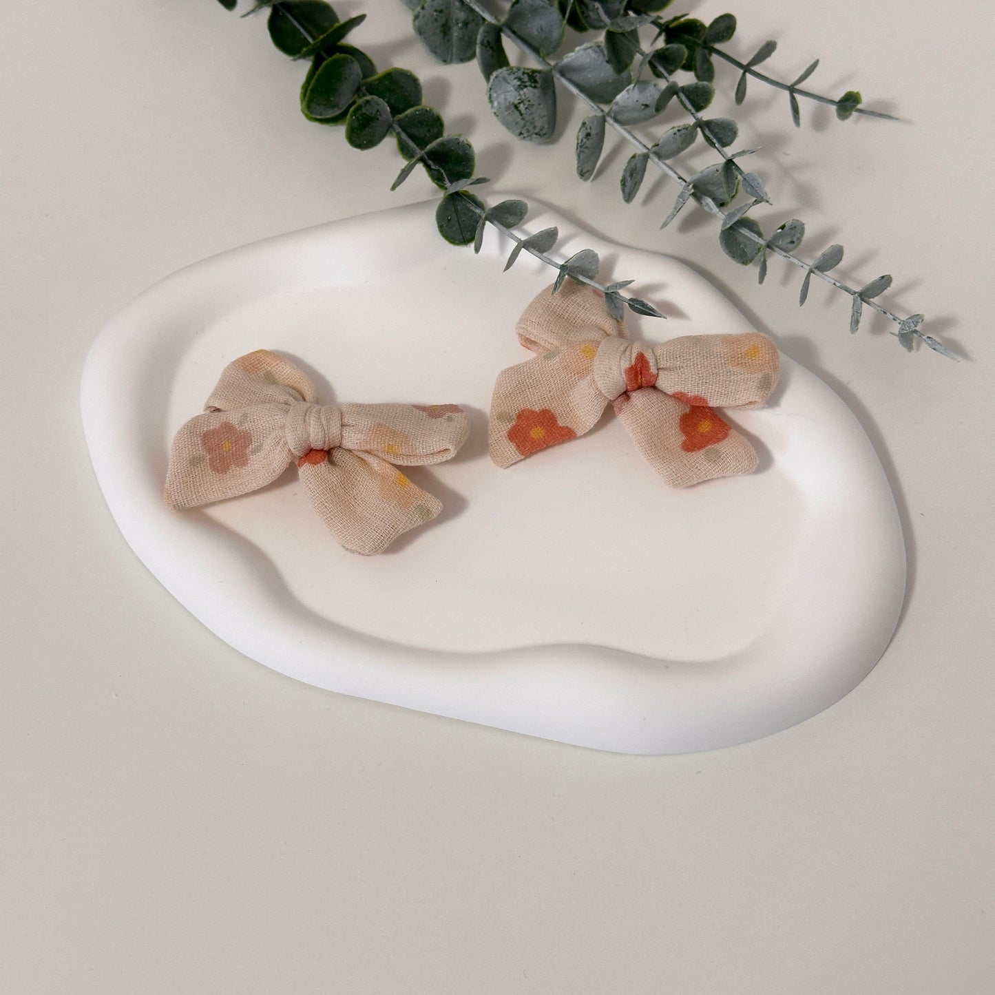 Nicoletta hair clip