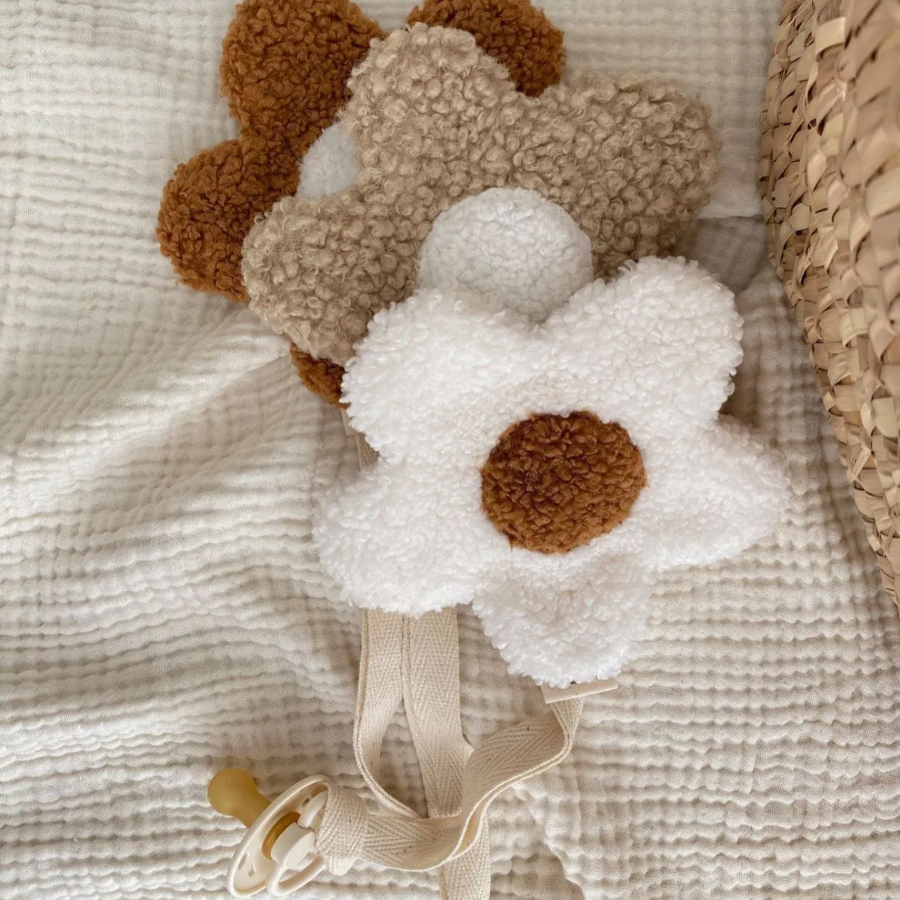 Schnullerkette Daisy Braun